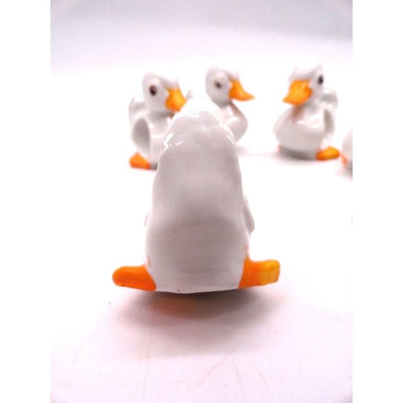 White Ceramic Porcelain Duck Napkin Holder Ring Set of 8 Vintage Lego Taiwan - Picture 4 of 5